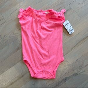OshKosh B’gosh Onesie | Size: 6 Months